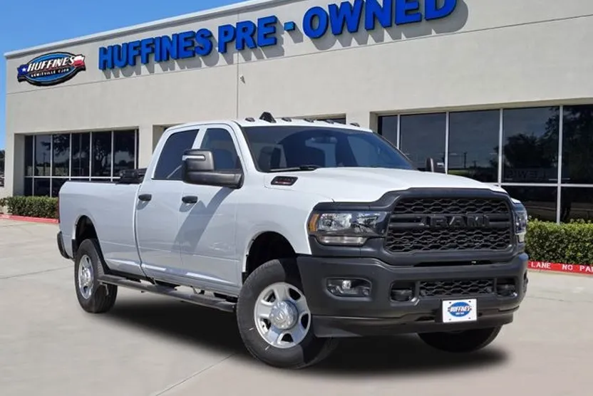 2023 Ram 3500 Tradesman photo 1