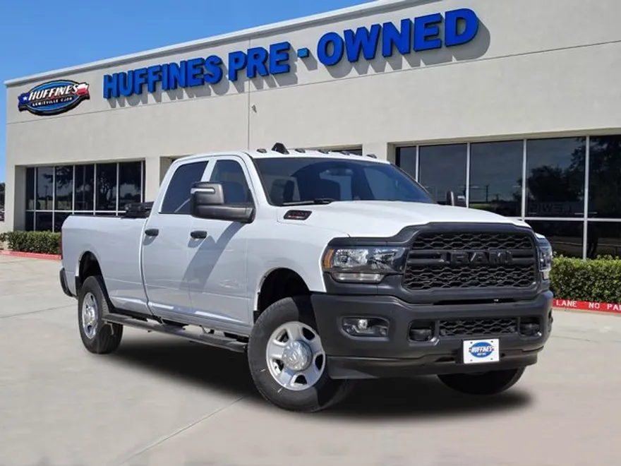 2023 Ram 3500 Tradesman photo 1