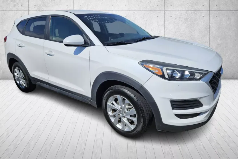 2019 Hyundai Tucson SE photo 1