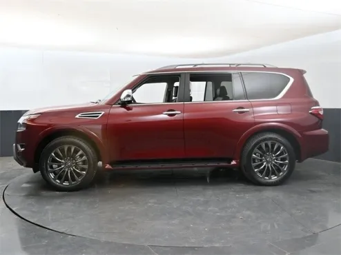 2024 Nissan Armada Platinum photo 4