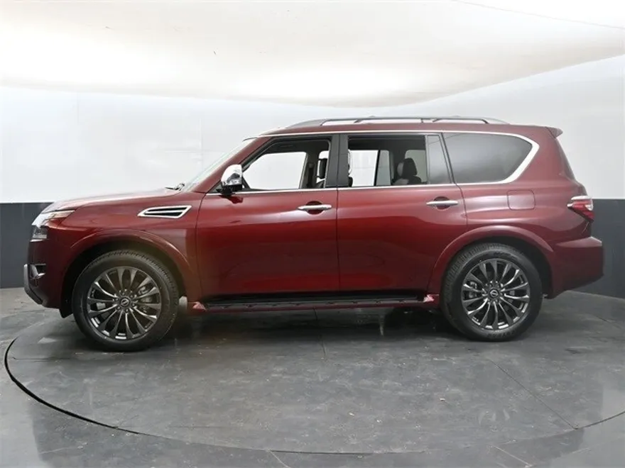 2024 Nissan Armada Platinum photo 4