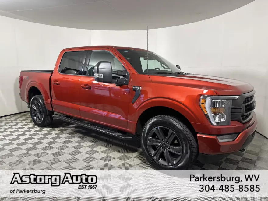 2023 Ford F-150 XLT photo 1