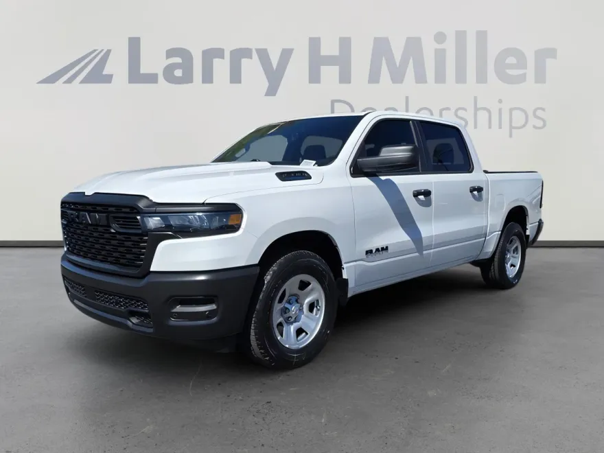2025 Ram 1500 Tradesman photo 1