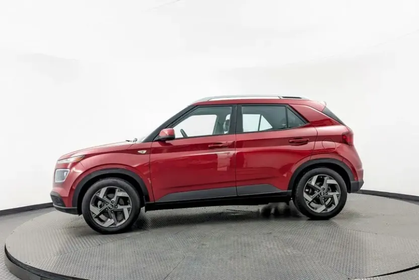 2022 Hyundai Venue SEL Limited photo 1