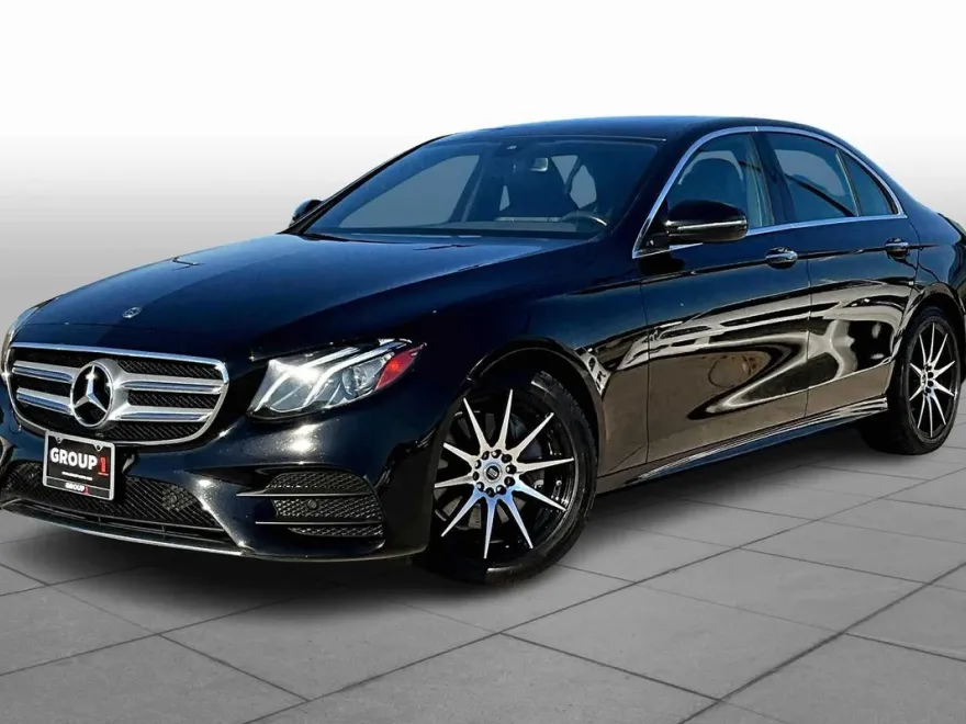 2020 Mercedes Benz E 350 photo 1