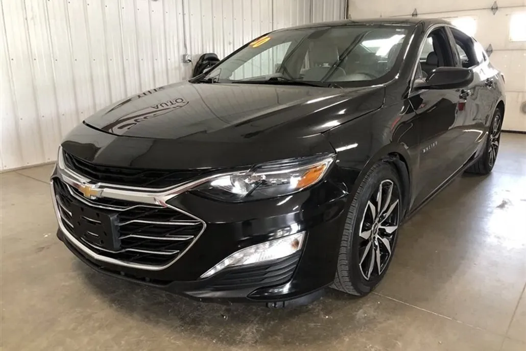 2020 Chevrolet Malibu 1LT photo 1