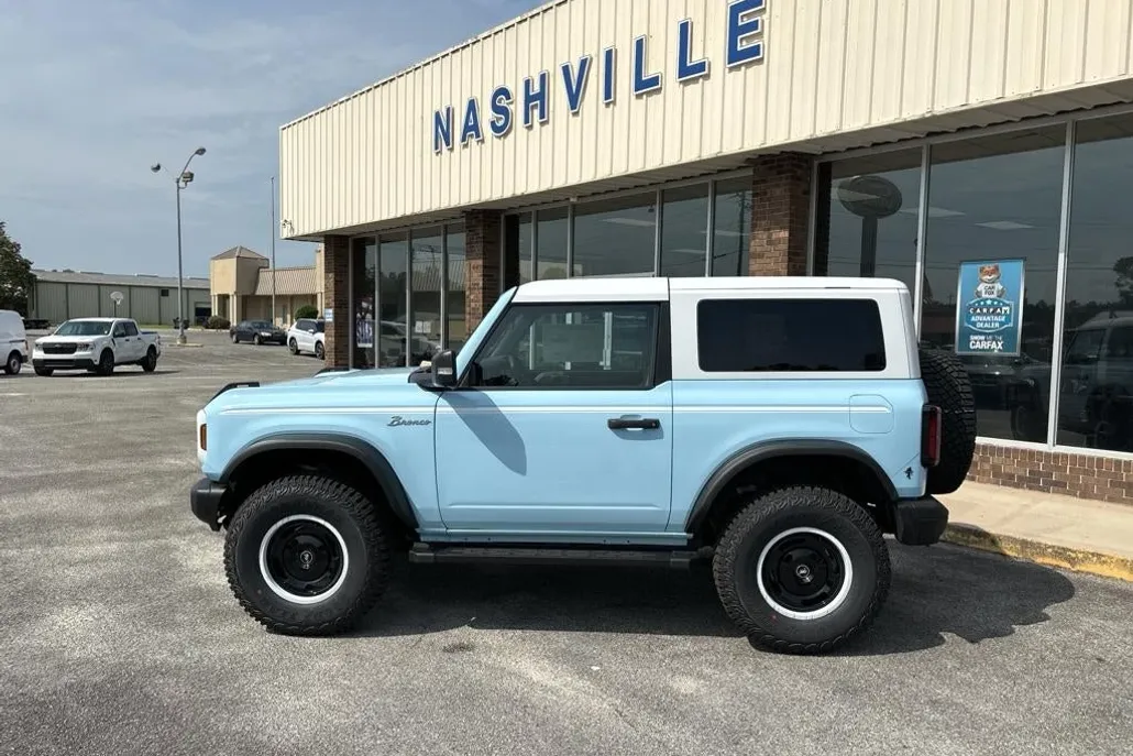 2024 Ford Bronco Heritage Limited First Edition photo 1