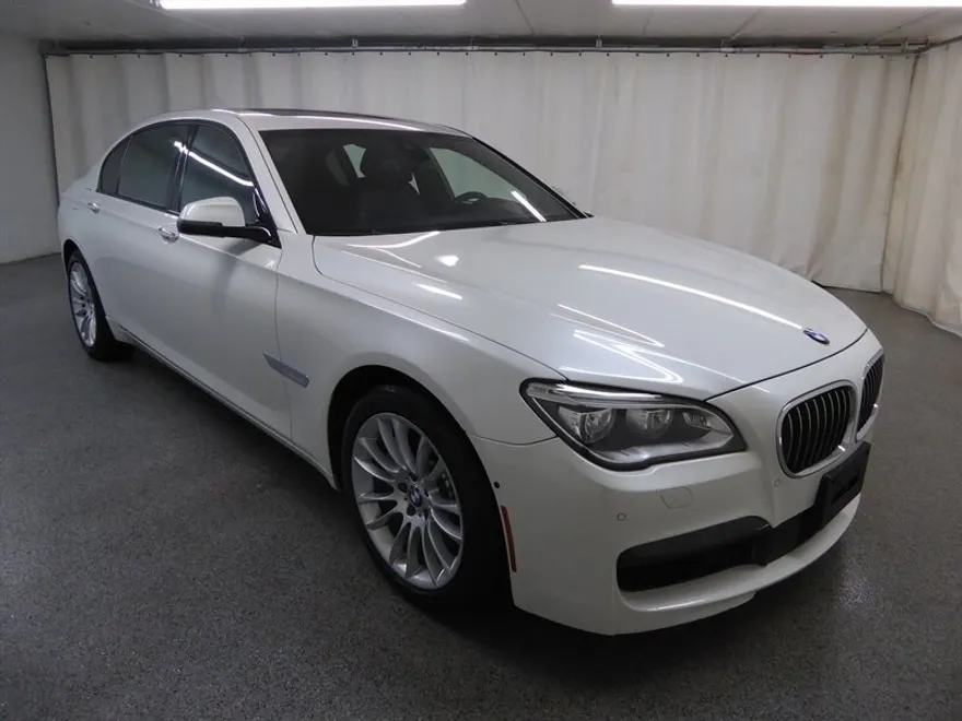 2015 Bmw 750Li / ALPINA B7 photo 1