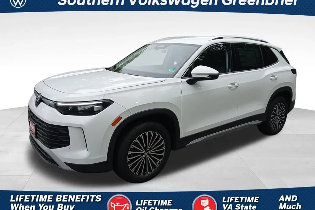 2025 Volkswagen Tiguan S photo 1