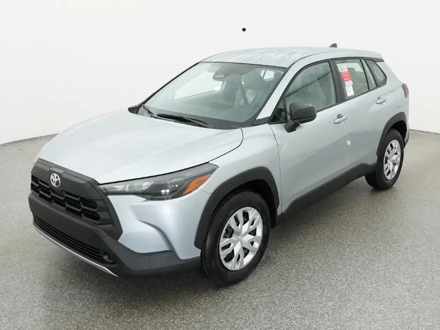 2026 Toyota Corolla Cross L photo 1