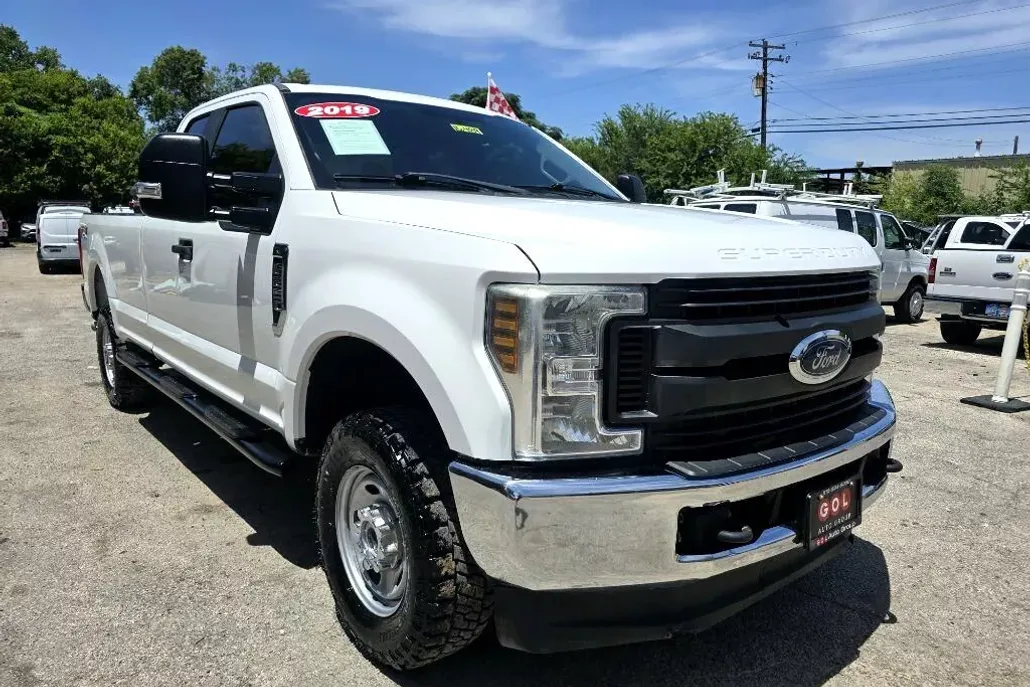 2019 Ford F-250 XL photo 1