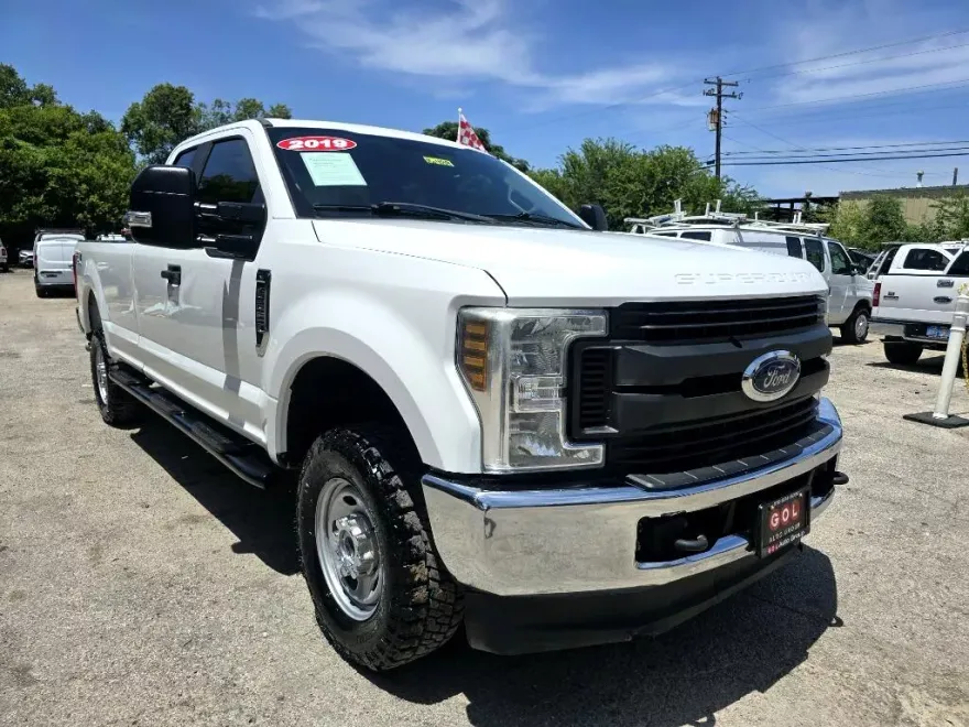 2019 Ford F-250 XL photo 1