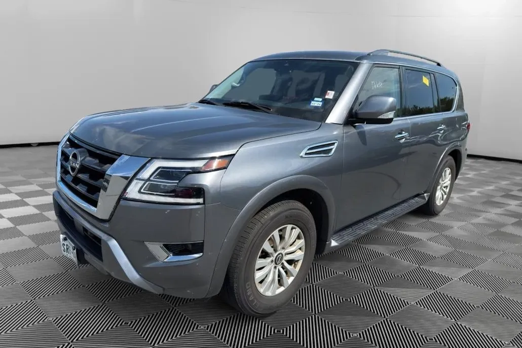2023 Nissan Armada SV photo 1