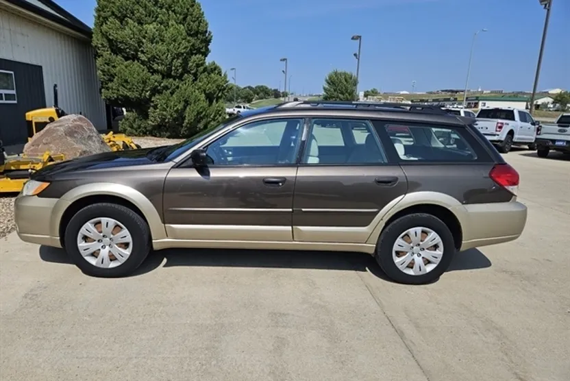 2008 Subaru Outback Base photo 1
