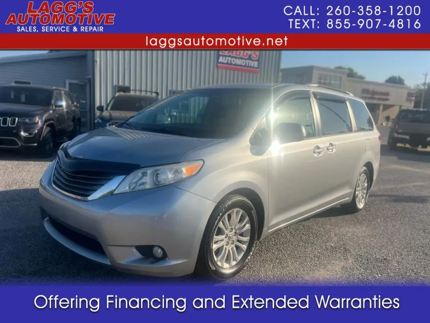 2012 Toyota Sienna Limited photo 1