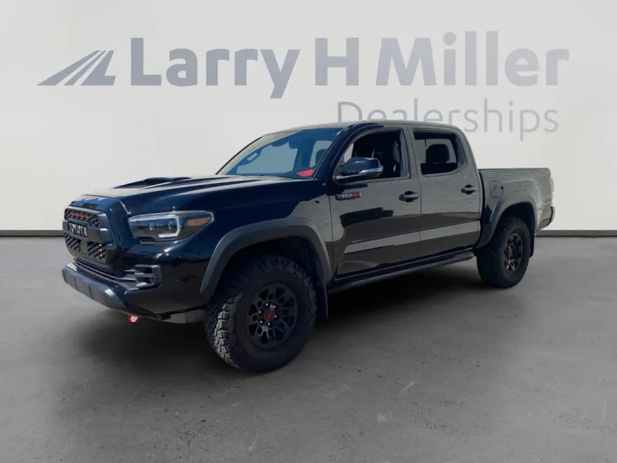 2019 Toyota Tacoma TRD Pro photo 1