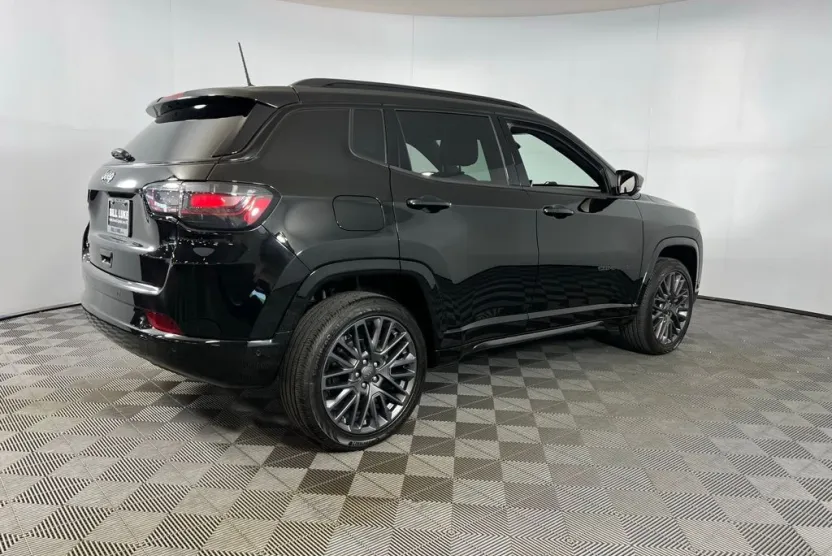 2023 Jeep Compass High Altitude photo 1
