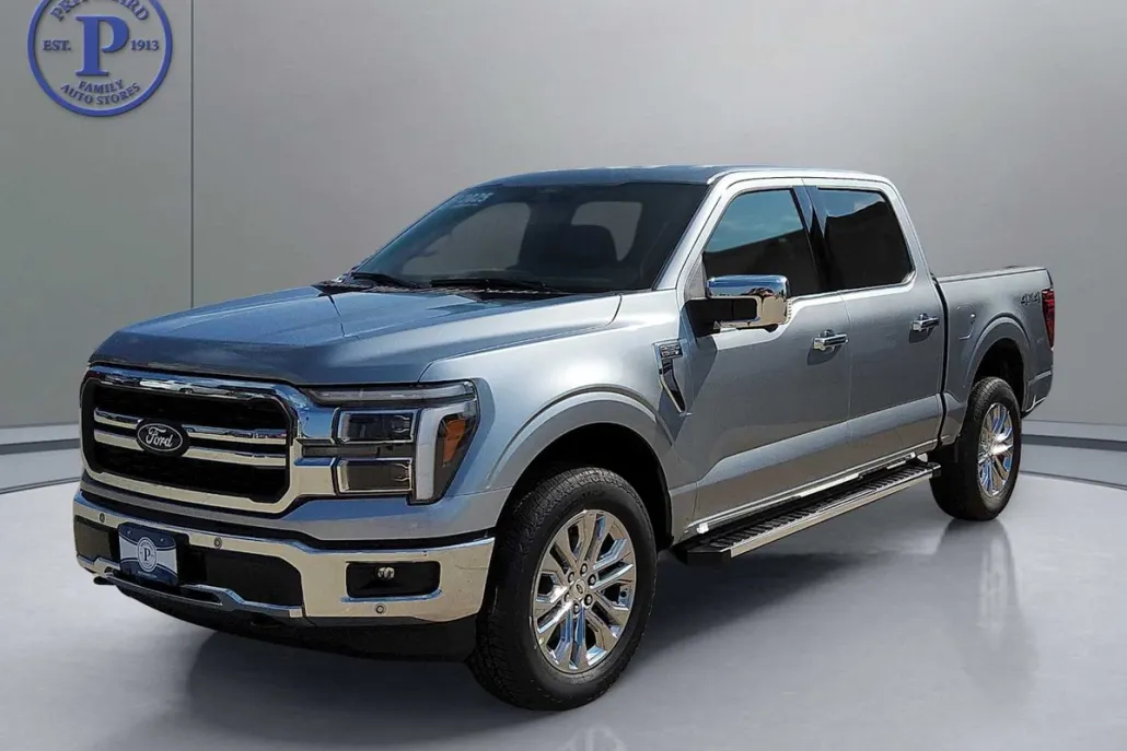 2025 Ford F-150 Lariat photo 1