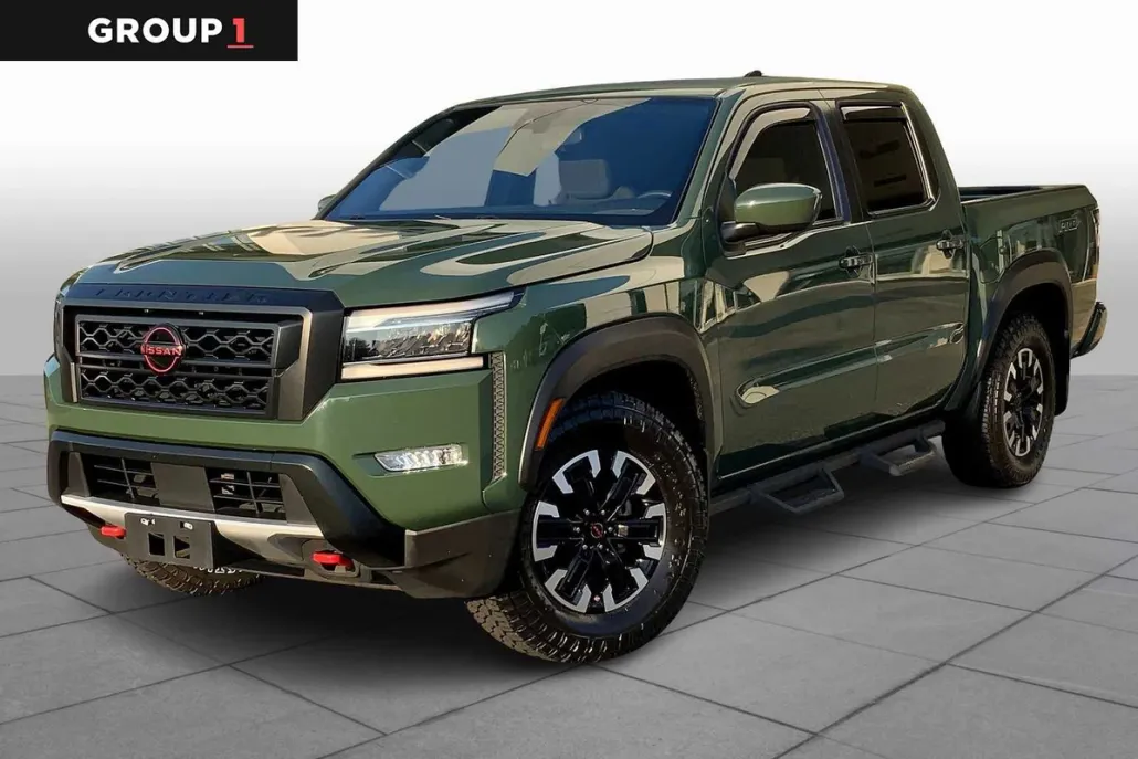 2023 Nissan Frontier PRO-X Crew Cab photo 1