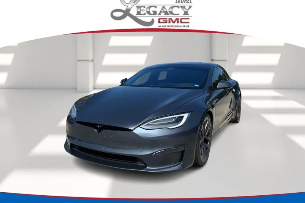 2021 Tesla Model S Plaid photo 1