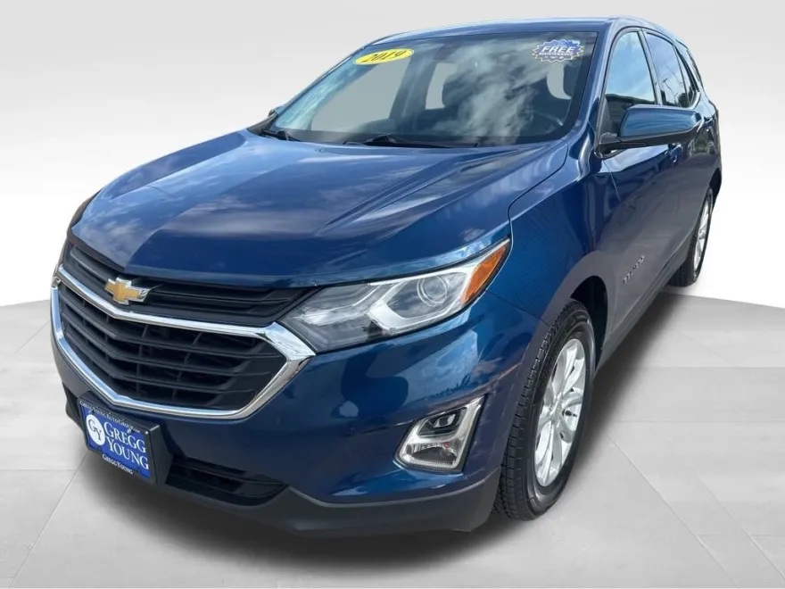 2019 Chevrolet Equinox LT photo 1