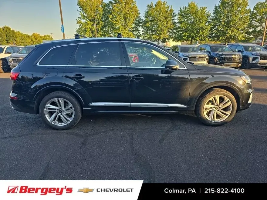 2023 Audi Q7 55 Premium photo 1