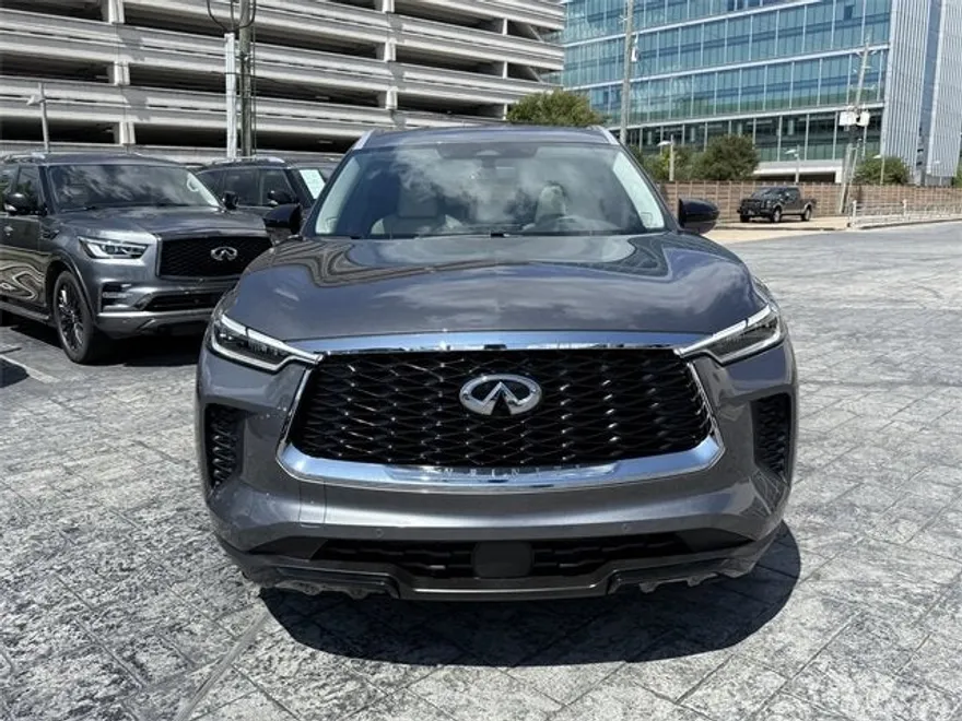 2025 Infiniti QX60 Luxe photo 1