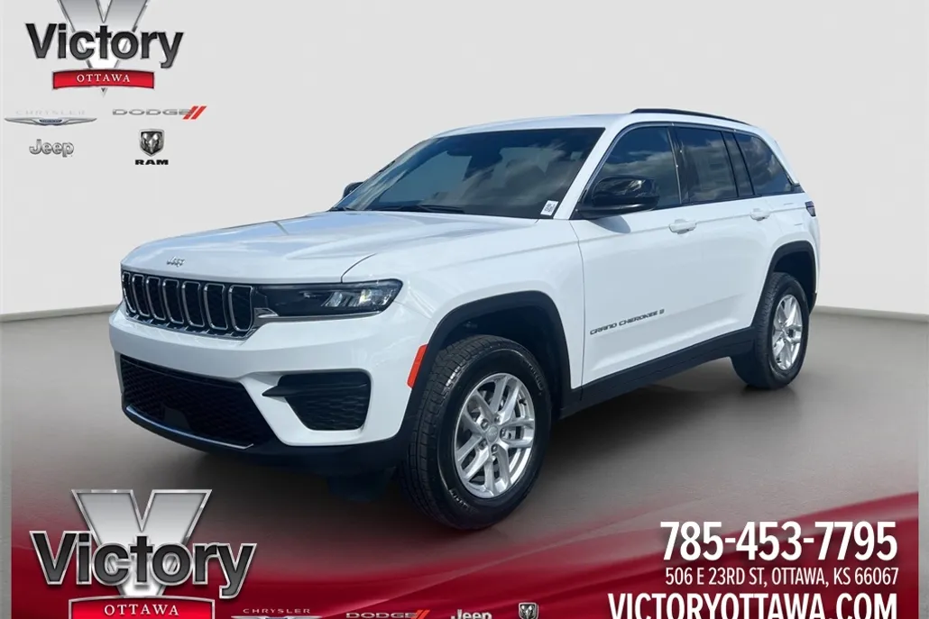 2025 Jeep Grand Cherokee Laredo X photo 1