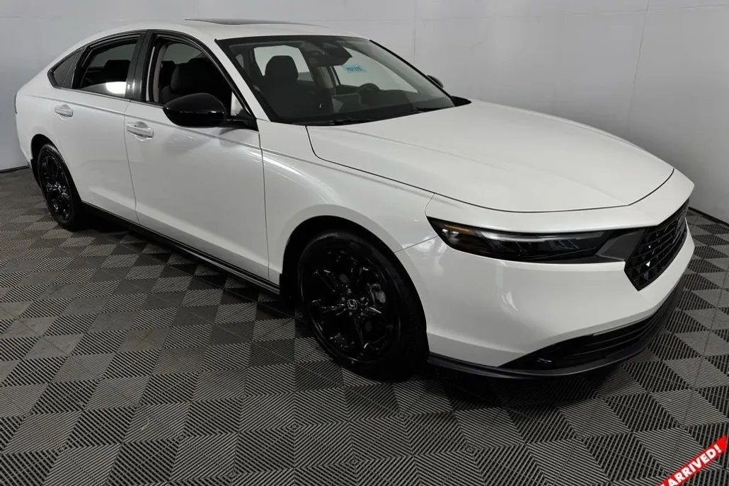 2025 Honda Accord SE photo 1