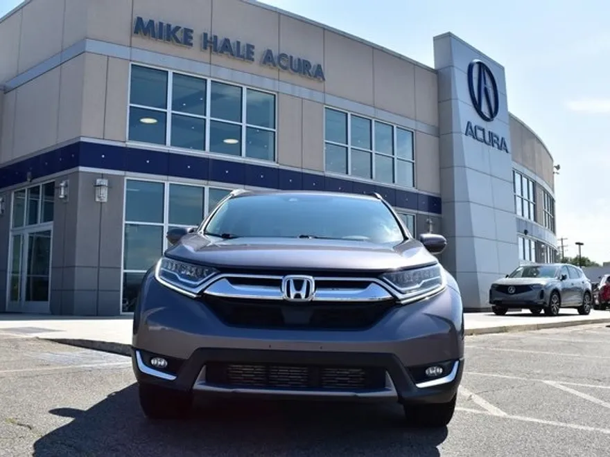 2018 Honda CR-V Touring photo 1