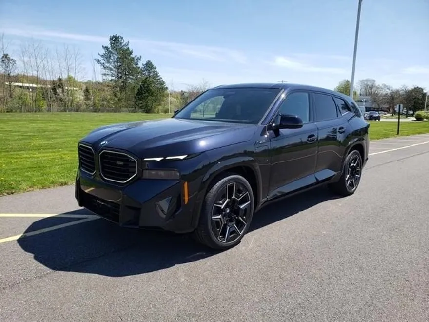 2024 Bmw XM photo 1