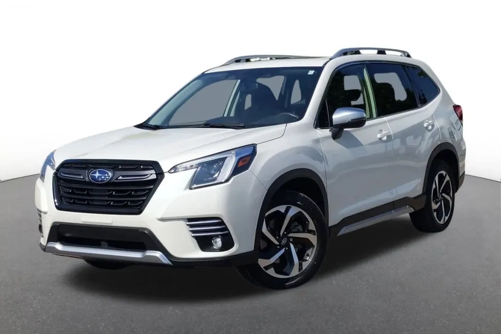 2022 Subaru Forester Touring photo 1