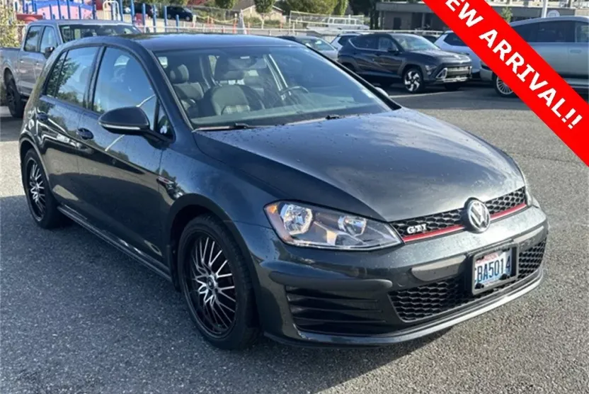 2017 Volkswagen Golf GTI photo 1