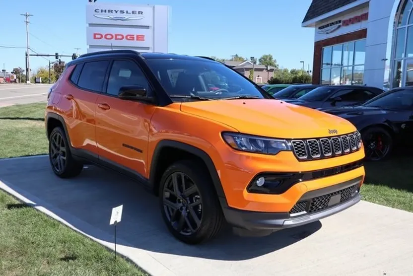 2026 Jeep Compass Limited Altitude photo 1