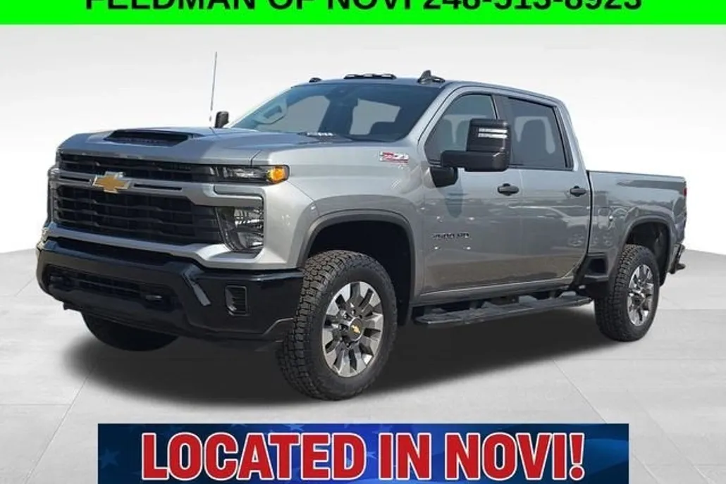 2024 Chevrolet Silverado 2500HD Custom photo 1