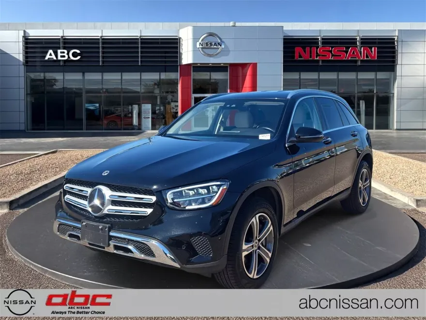 2022 Mercedes Benz GLC 300 4MATIC photo 1
