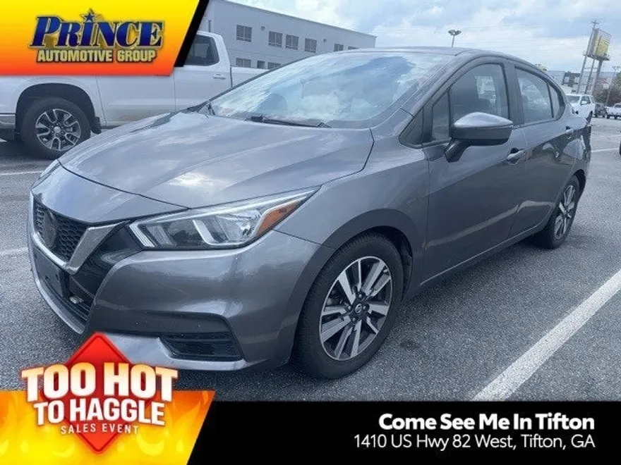 2020 Nissan Versa 1.6 SV photo 1