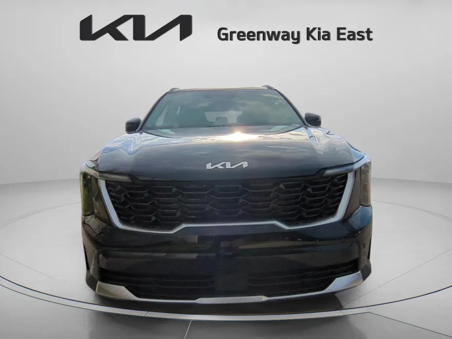 2025 Kia Sorento S photo 1