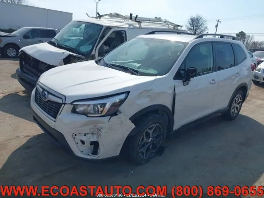 2020 Subaru Forester Premium photo 1