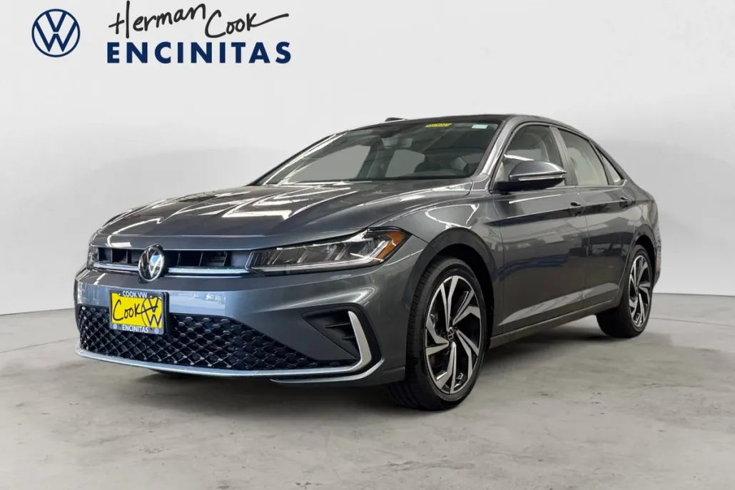 2025 Volkswagen Jetta SEL photo 1