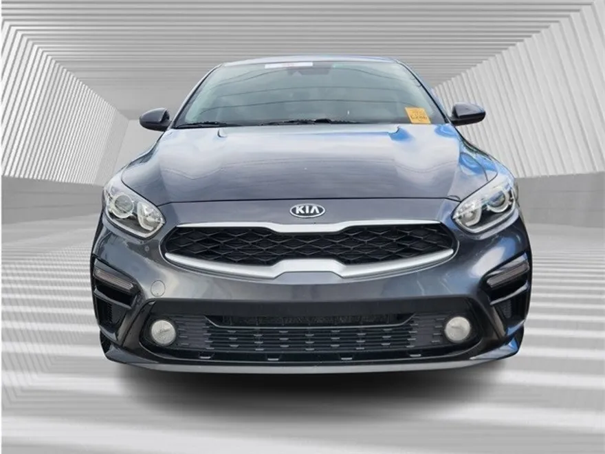 2021 Kia Forte LXS photo 1