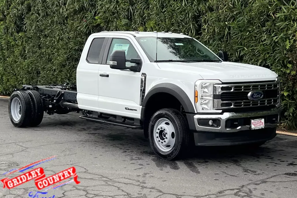 2026 Ford F-550 XL photo 1