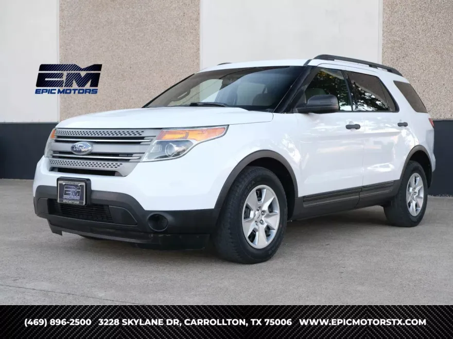 2013 Ford Explorer Sport photo 1