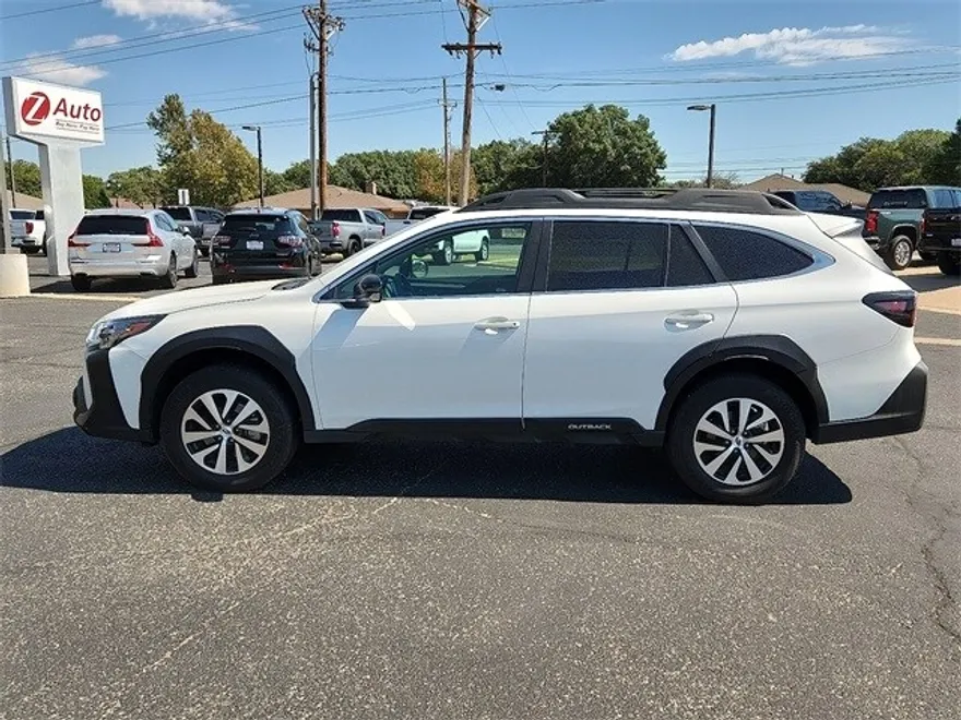 2024 Subaru Outback Premium photo 1