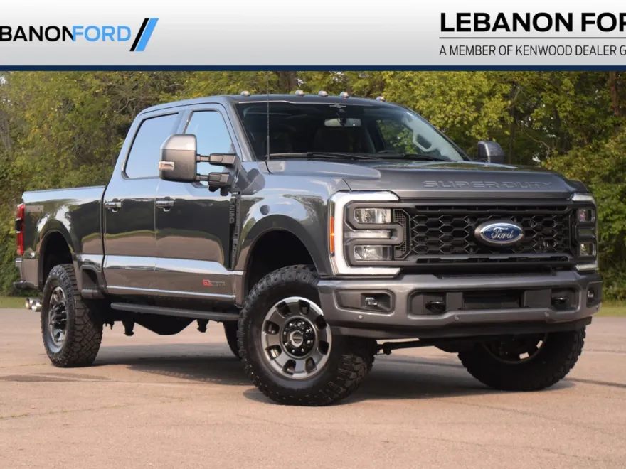 2023 Ford F-250 Lariat photo 1