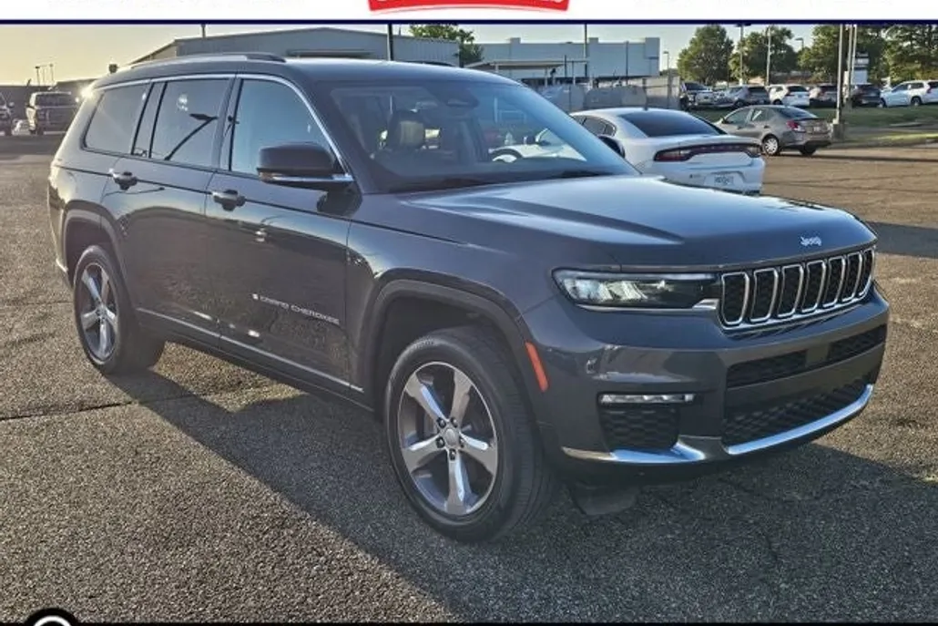 2022 Jeep Grand Cherokee Limited photo 1