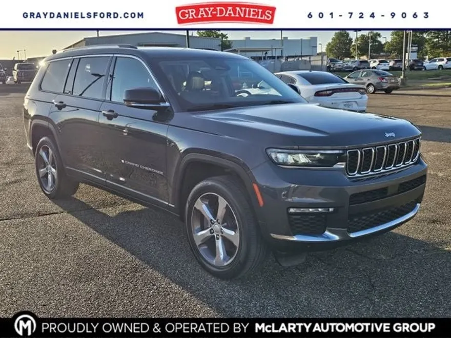 2022 Jeep Grand Cherokee Limited photo 1