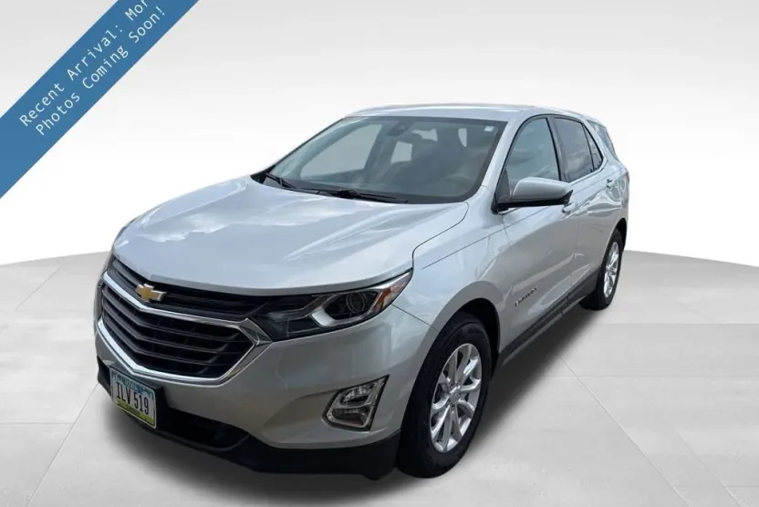 2020 Chevrolet Equinox LT photo 1