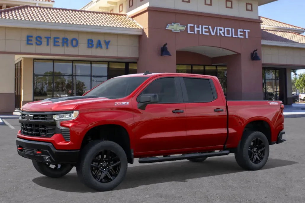 2026 Chevrolet Silverado 1500 LT photo 1