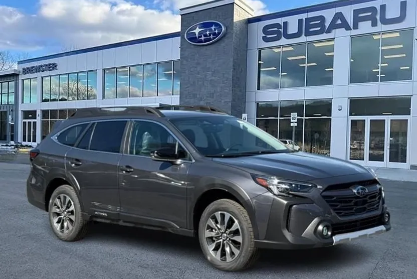 2025 Subaru Outback Limited photo 1